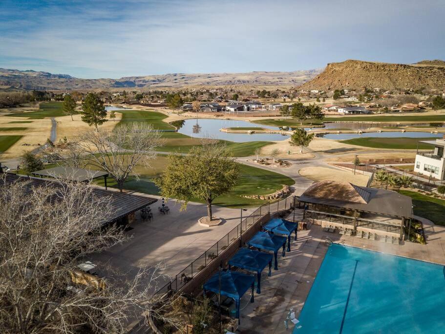 Villa #15 Pet Friendly! Year Round Heated Pool & Hot Tub! Upper Patios! Σεντ Τζορτζ Εξωτερικό φωτογραφία